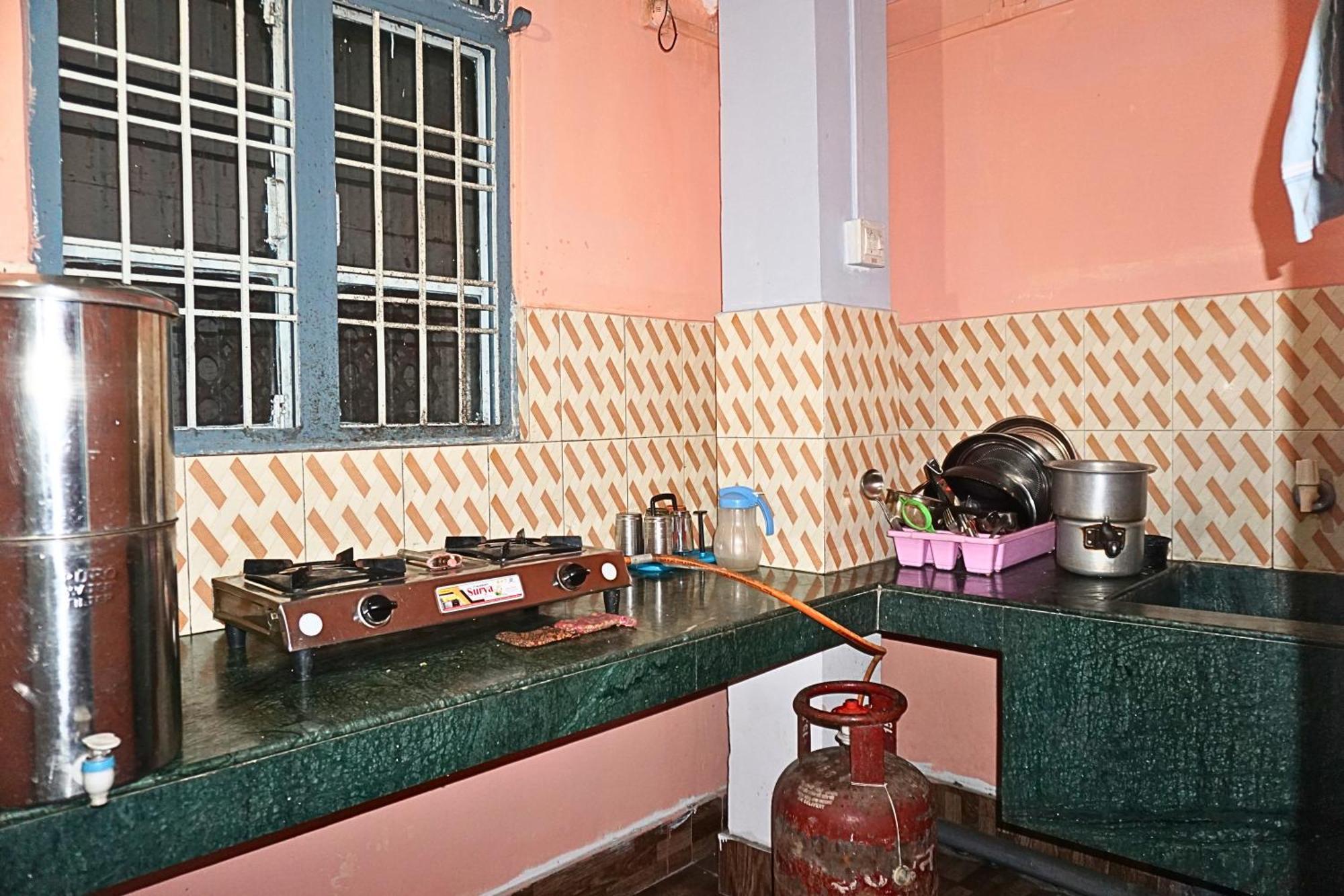 Taj Residency Holiday Homestay -Entire 1Bhk & 2Bhk Private Apartments -Call 767Ooo54Oo Jorhāt Esterno foto