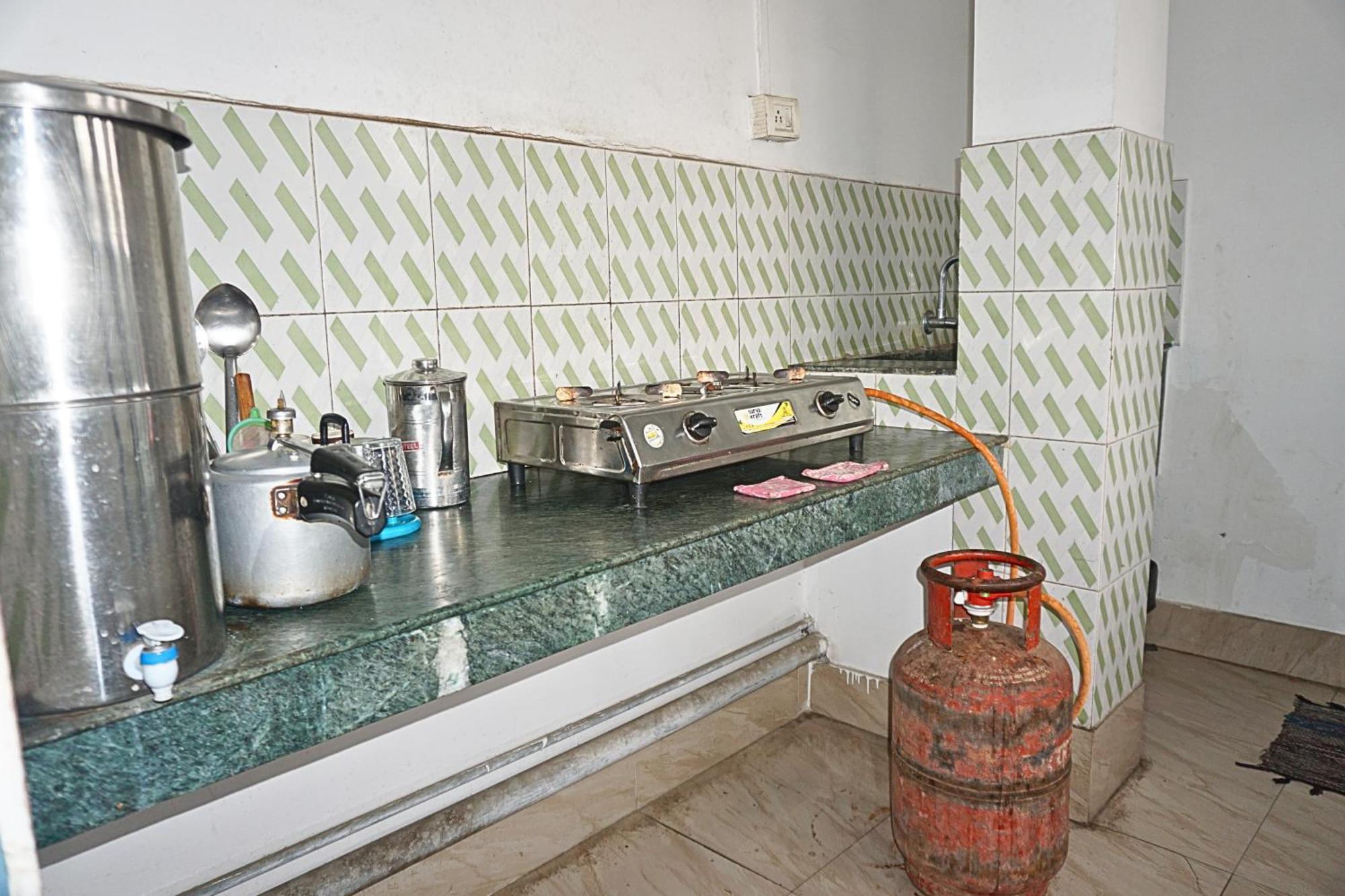 Taj Residency Holiday Homestay -Entire 1Bhk & 2Bhk Private Apartments -Call 767Ooo54Oo Jorhāt Esterno foto