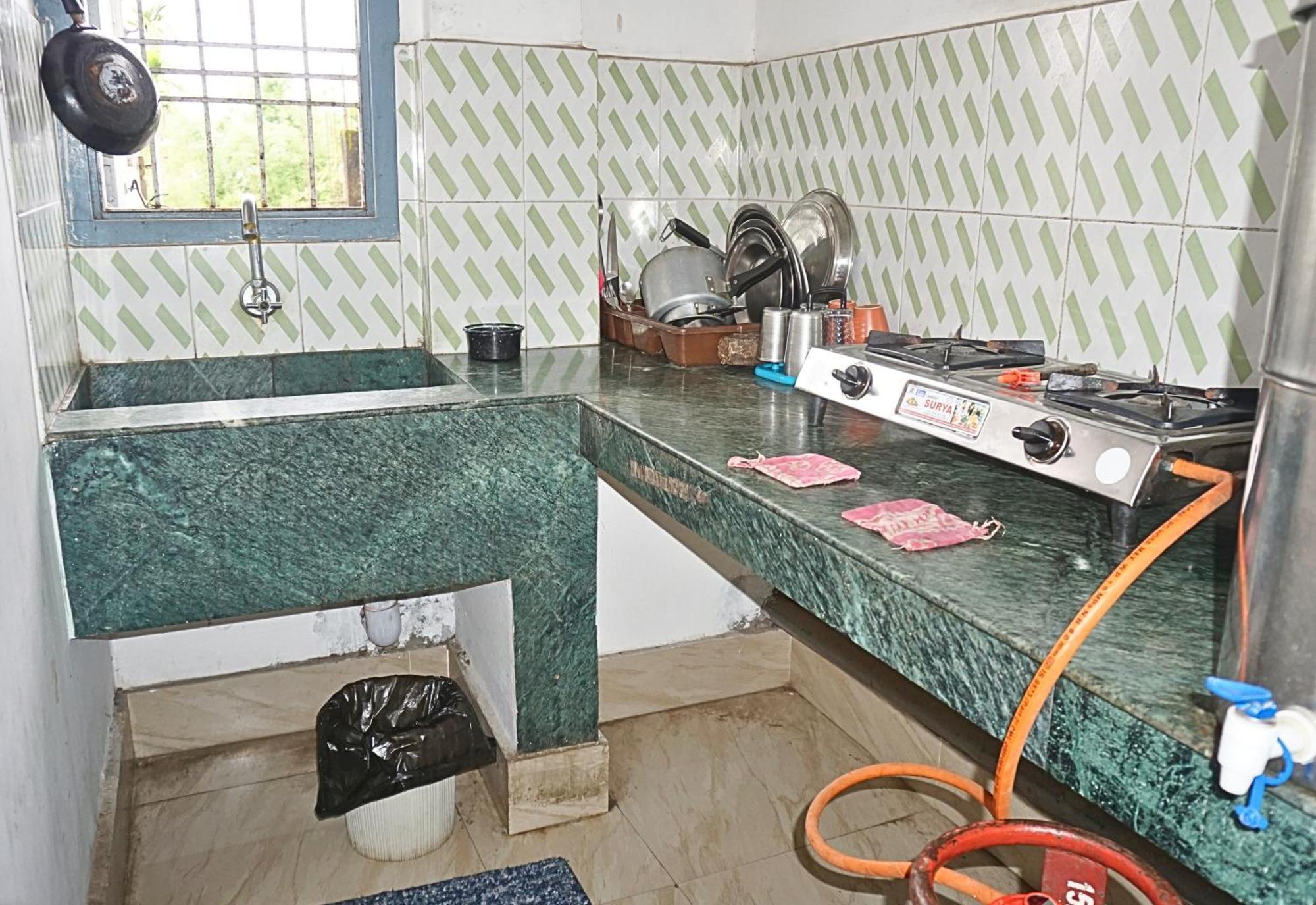 Taj Residency Holiday Homestay -Entire 1Bhk & 2Bhk Private Apartments -Call 767Ooo54Oo Jorhāt Esterno foto